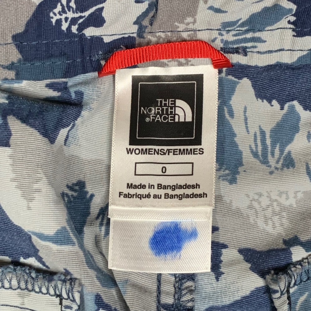 The North Face Womens Size 0 Paramount Camo Cargo Capri Pants Blue Gray Hiking - Picture 8 of 15
